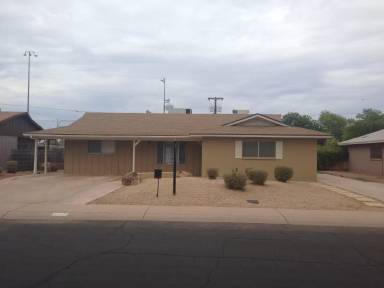 Main picture of 3520 N 85th St