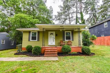 Main picture of 809 Carolina Ave