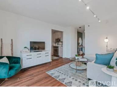 Main picture of 511 N Kingsbury St