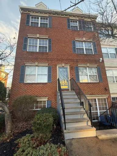 Main picture of 99 Vaughan Dr
