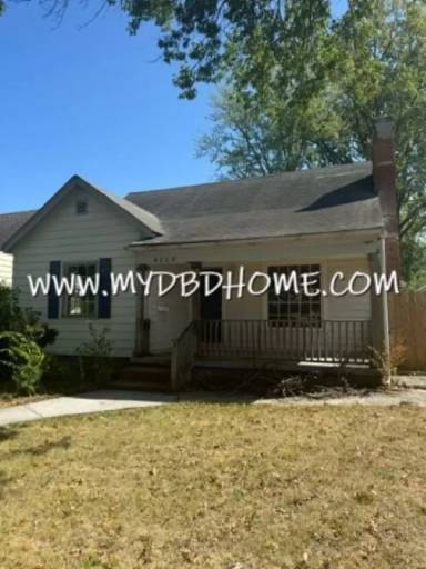 Main picture of 4001 Warsaw St