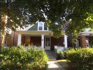 Main picture of 2111 Ferry Ave