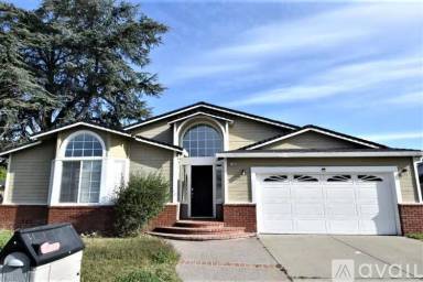 Main picture of 3308 Fraser Rd