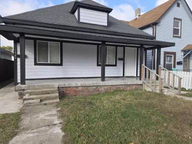 Main picture of 1348 S Belmont Ave