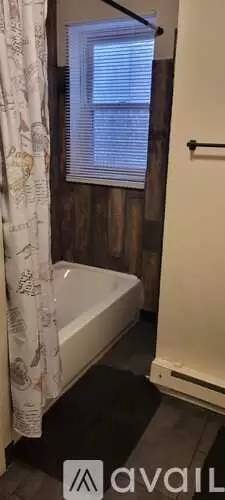 Main picture of 4725 Walnut St