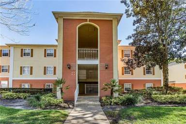 Main picture of 5104 Clubside Dr