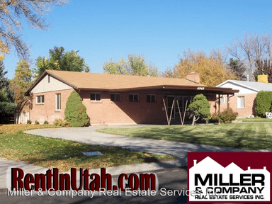 Main picture of 1747 E Meadowmoor Rd