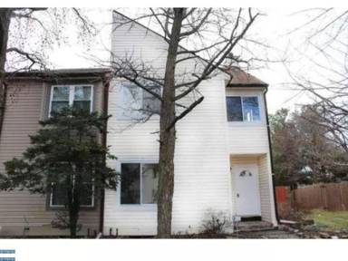 Main picture of 31 Candlewick Ct