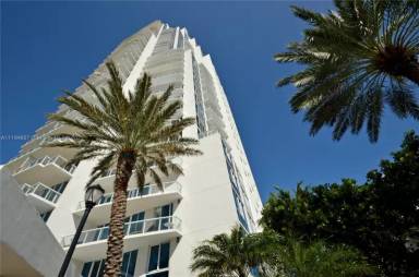 Main picture of Continuum On South Beach