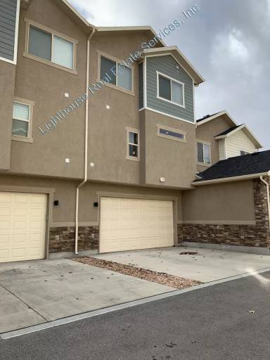 Main picture of 3868 S 1580 W