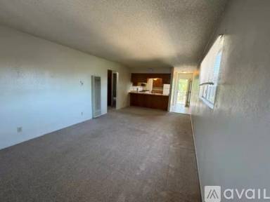 Main picture of 5470 Robles Ave