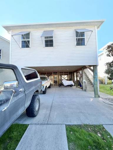 Main picture of 104B James Ave