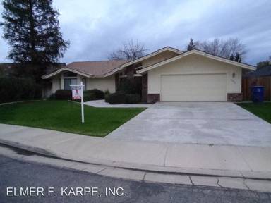 Main picture of 9608 Lea Oak Rd