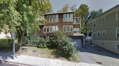Main picture of 33 Lawn St