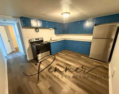 Main picture of 639 S Crysler Ave