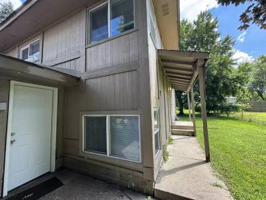 Main picture of 7916 Kyle Ave N