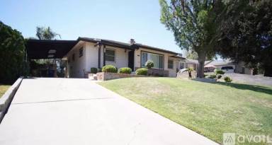 Main picture of 1612 Hillside Dr
