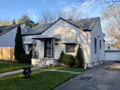 Main picture of 19938 Bradford St