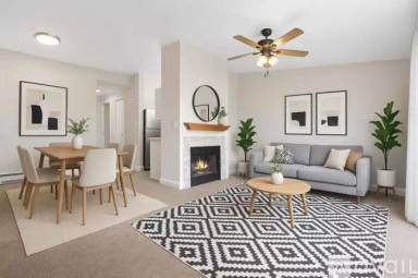Main picture of 423 Berkshire Dr