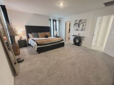 Main picture of 7223 Hawkes Bend St