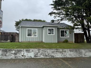 Main picture of 265 A St