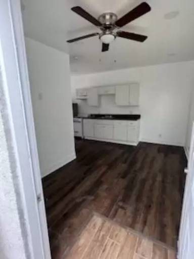 Main picture of 3321 W 78th St