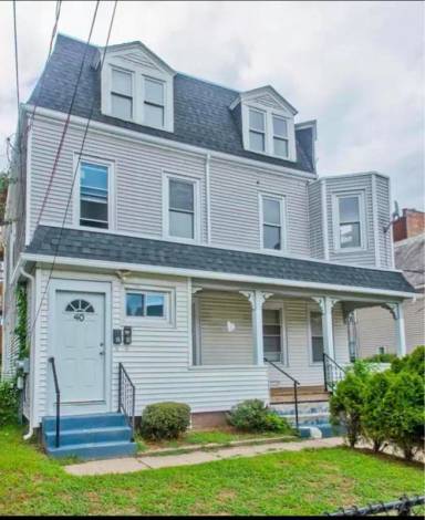 Main picture of 42 James St