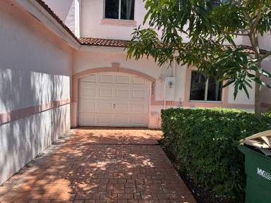 Main picture of 7653 Tamarac Island Cir