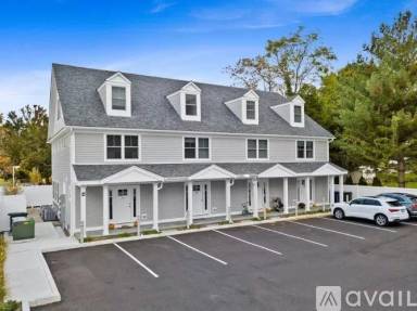 Main picture of 4 Orchard St