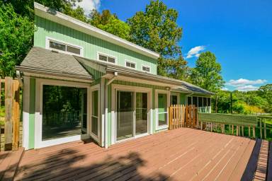 Main picture of 6605 Jeff Ln