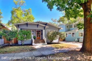 Main picture of 3027 E St