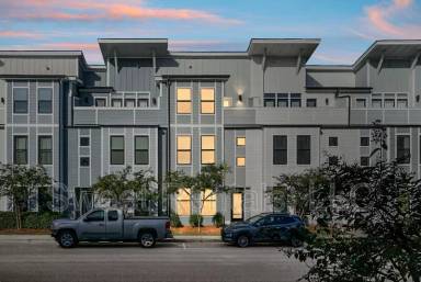 Main picture of 4565 Mixson Ave