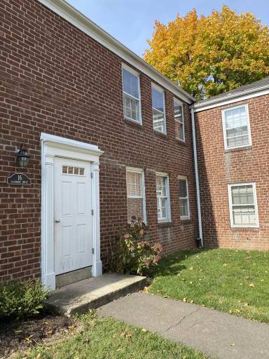 Main picture of 16 Clarmore Dr