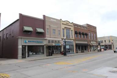 Main picture of 122 N Main St