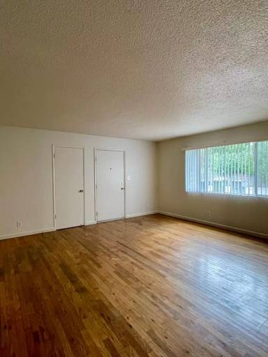 Main picture of 3474 Nicolet Ln