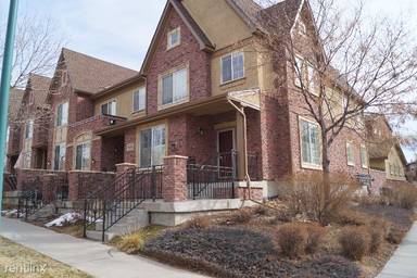 Main picture of 940 Bristle Pine Cir