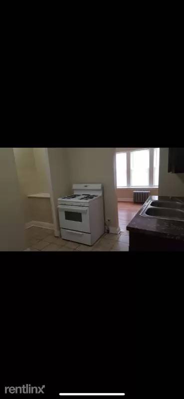 Main picture of 7526 S Colfax Ave