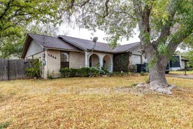 Main picture of 1242 Hollyhock Ln