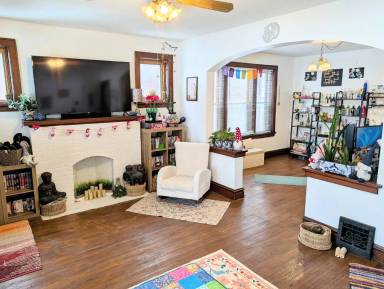 Main picture of 3438 Gasconade St