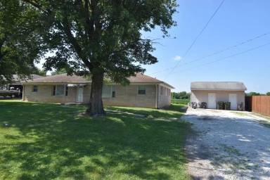 Main picture of 480 N Main St