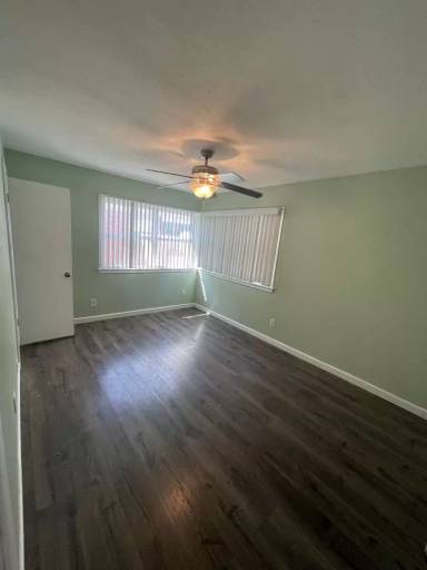 Main picture of 718 Glenhaven Dr