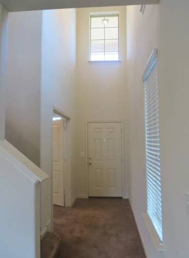 Main picture of 304 Potters Peak Way