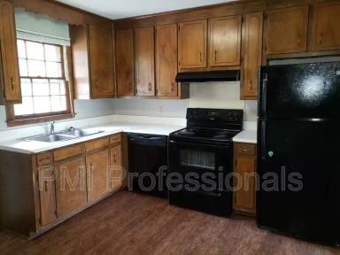 Main picture of 4613 Franklin Rd
