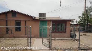 Main picture of 1121 N Mesquite St