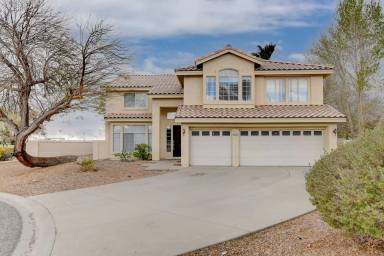 Main picture of 6325 N Juliano Rd