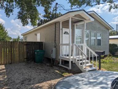 Main picture of 305 Gray St