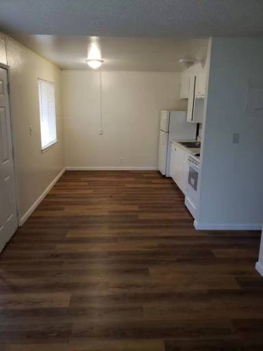 Main picture of 1366 Summit St