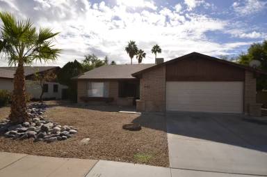 Main picture of 2107 W El Alba Way