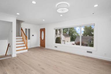 Main picture of 114 Candlewood Dr