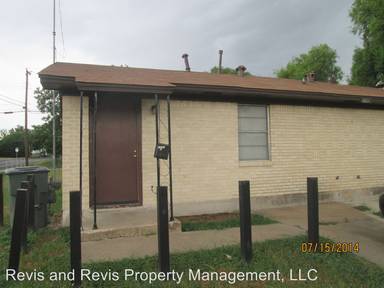 Main picture of 1601 N W S Young Dr